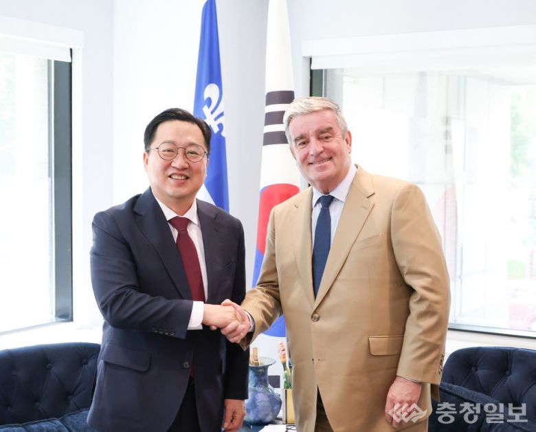 이장우 대전시장과 퀘백 알랭 상스 카르티에 대외관계부 차관