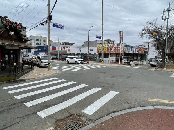 예산읍 산성리 역전로 전경