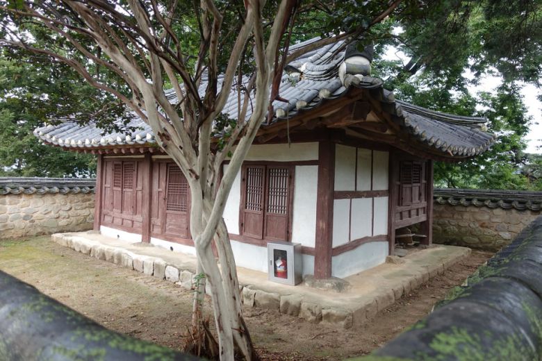 ▲지선정(止善亭), 충북유형문화재 제 111호