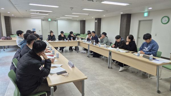 충남교육청. 초등체육교육 및 생존수영교육 지원단 협의회 개최