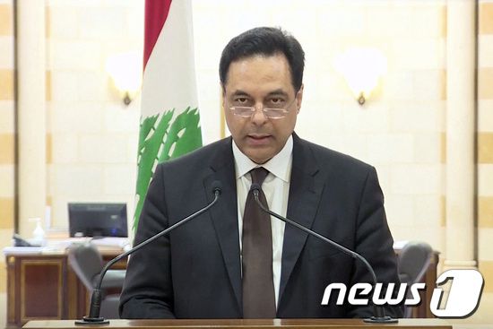 하산 디아브 레바논 총리. © 로이터=뉴스1