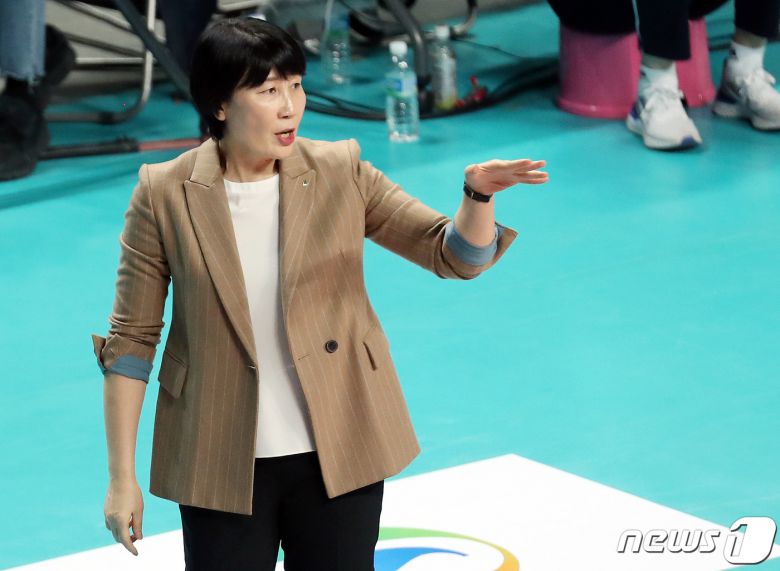 이도희 현대건설 감독. 2020.1.16/뉴스1 © News1 이동해 기자