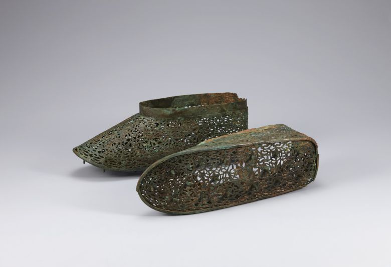 고창 봉덕리 1호분 출토 금동신발. 문화재청 제공