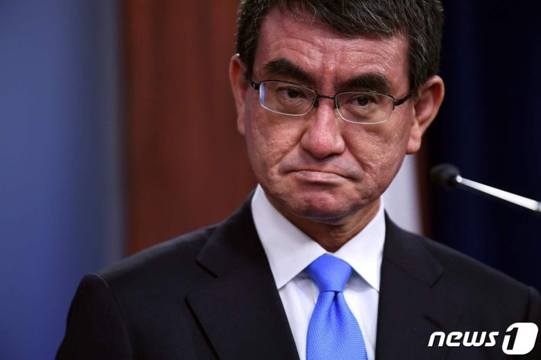 고노 다로 일본 행정개혁 담당상 <자료사진> © AFP=뉴스1