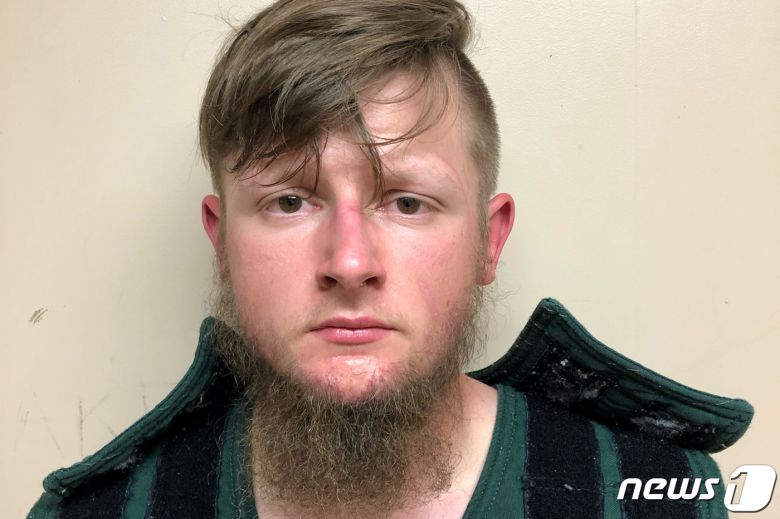 16일(현지시간) 애틀랜타 마사지 업소 3곳에서 총기를 난사 한 애런 롱(21). © 로이터=뉴스1 © News1 원태성 기자