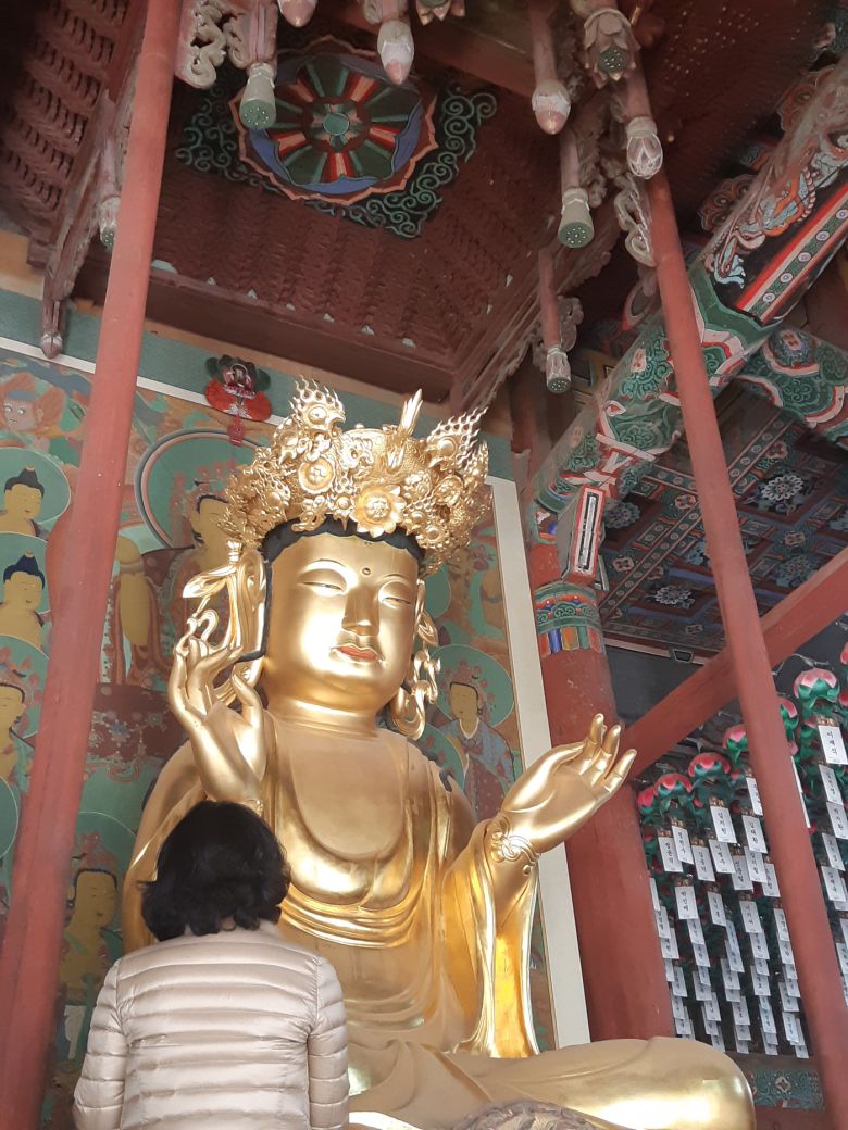 구례 화엄사 노사나불좌상