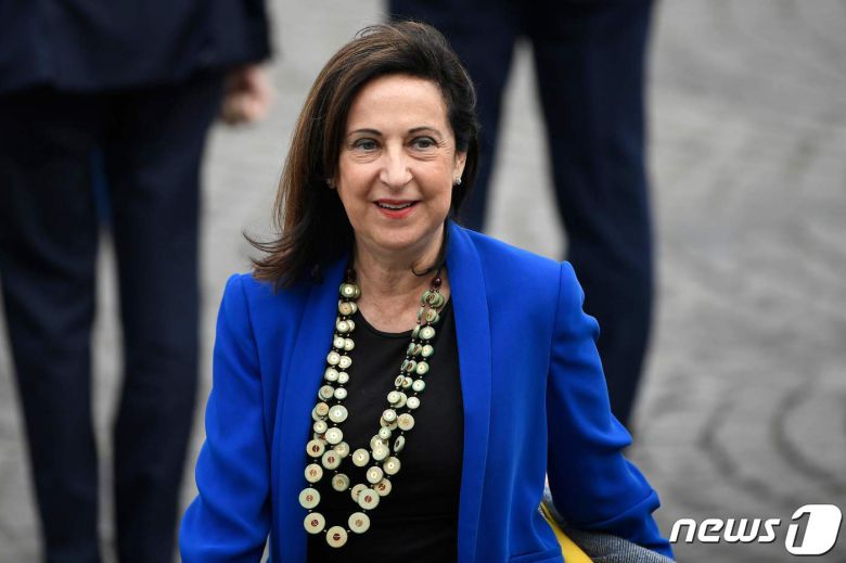 마르가리타 로블레스 스페인 국방장관. © AFP=뉴스1