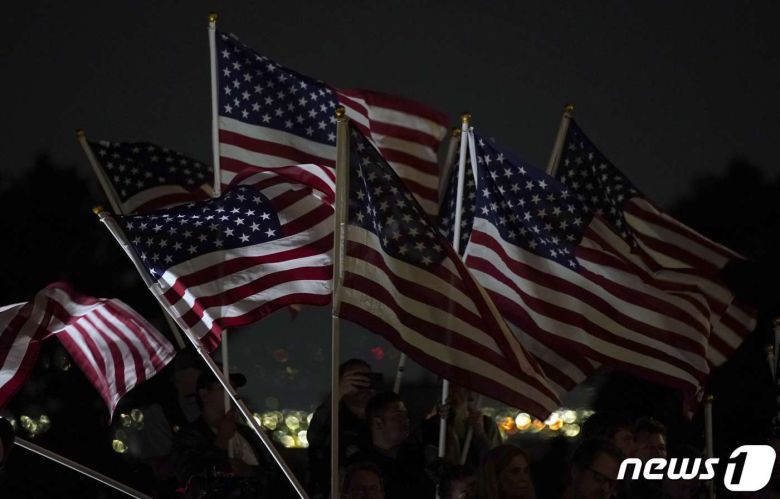 26일 아프가니스탄 카불에서 발생한 테러로 숨진 미국 군인들의 추모식이 미국 솔트레이크시티에서 엄수되고 있다. © AFP=뉴스1