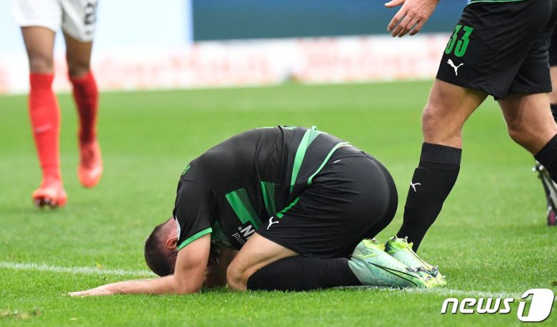 1승이 없는 그로이터 퓌르트 © AFP=뉴스1