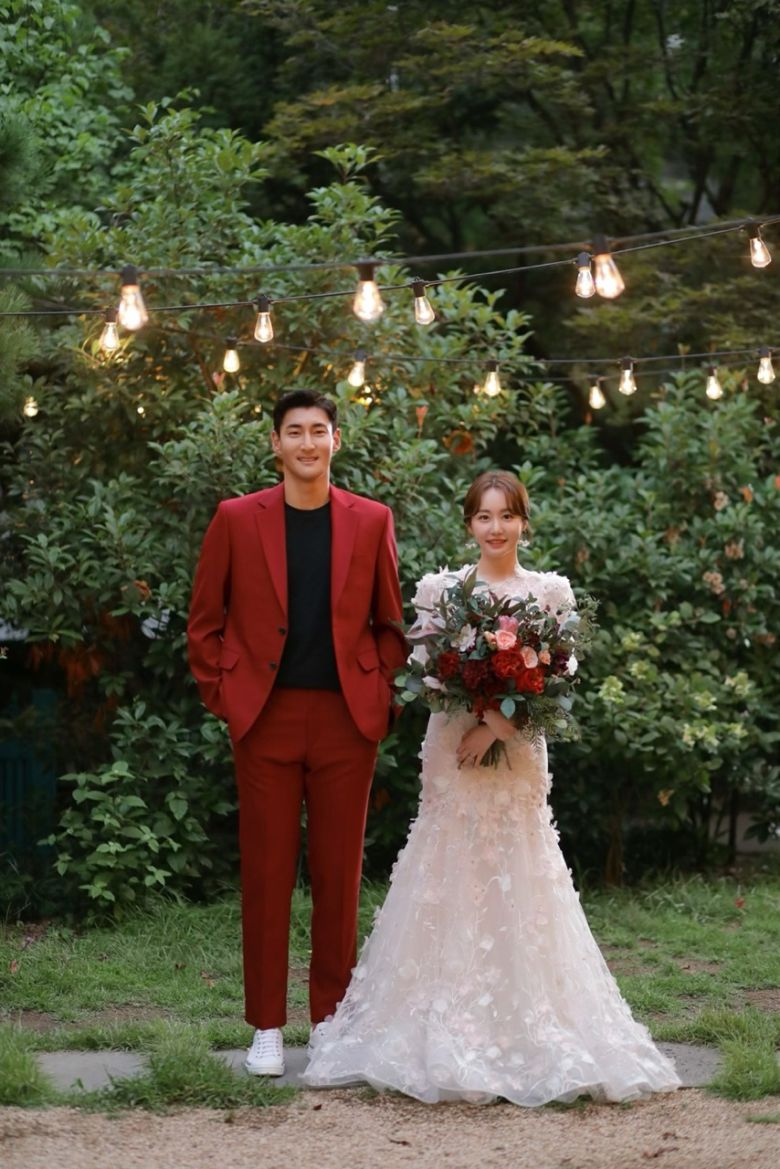 김영찬이 연예인 이예림과 결혼한다. (경남FC 제공) © 뉴스1