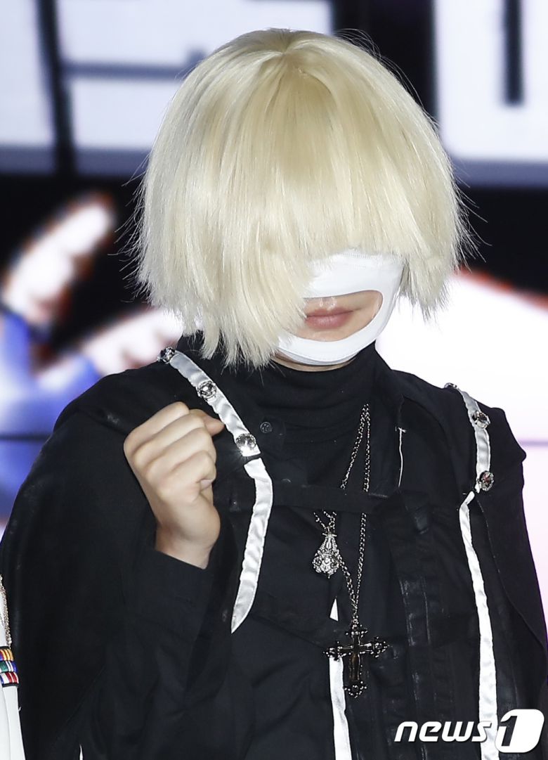 '씬스틸러' 신정환이 14일 오전 서울 종로구 jw 메리어트호텔 동대문 스퀘어 서울에서 열린 TV조선 예능 '메타버스 아바타쇼, 부캐전성시대' 제작발표회에 참석해 포즈를 취하고 있다. 2021.12.14/뉴스1 © News1 권현진 기자