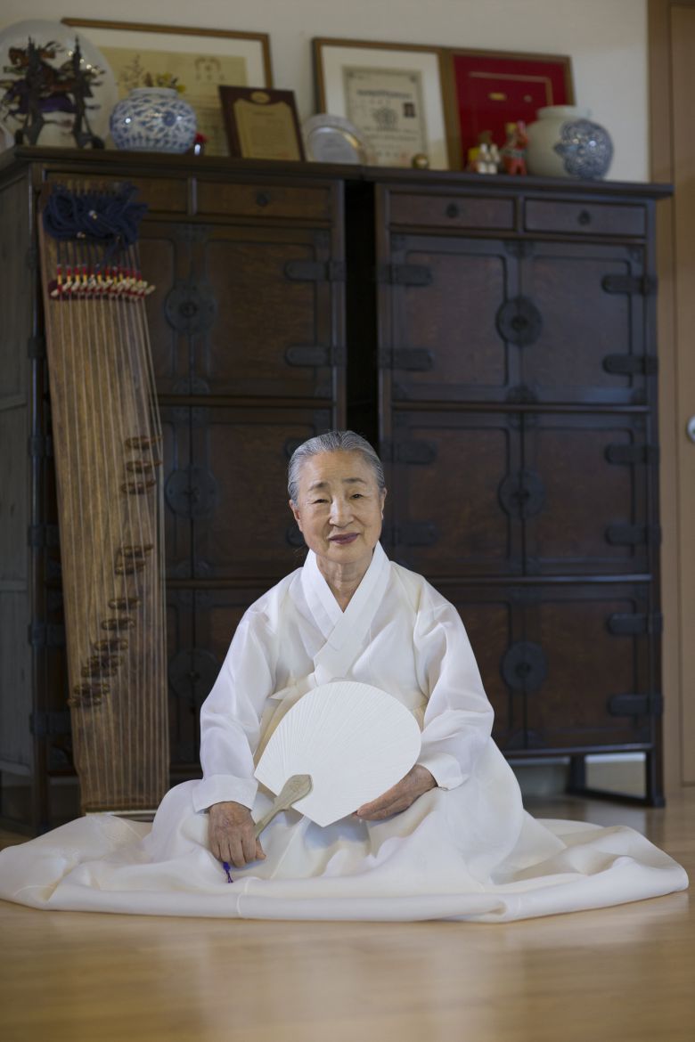 이영희 가야금산조 및 병창 보유자