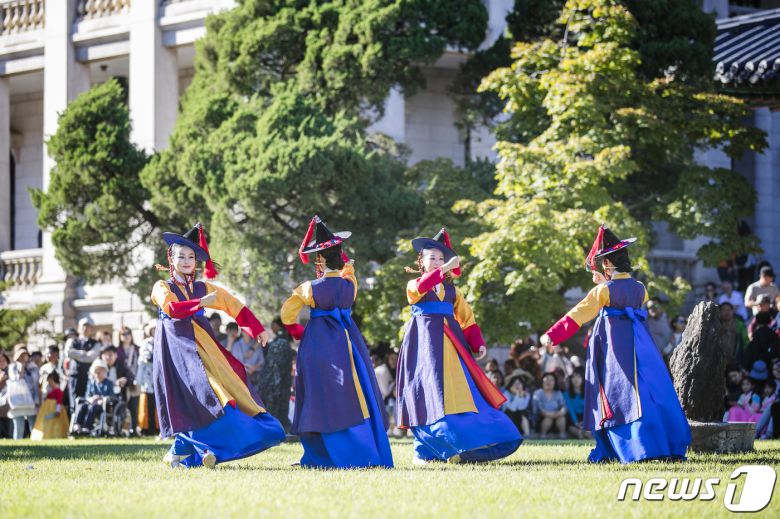 대한제국 외국공사 접견례 행사. (문화재청 제공) © 뉴스1