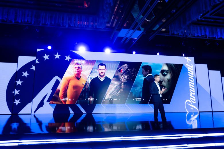 마크 스펙트 파라마운트 중앙&북유럽, 아시아 총괄 대표가 16일 티빙과의 파트너십 및 자사 오리지널 콘텐츠를 소개하고 있다. (티빙 제공)