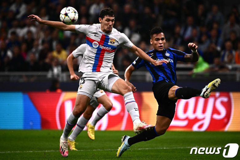 인터 밀란과 바르셀로나의 경기 ⓒ AFP=뉴스1