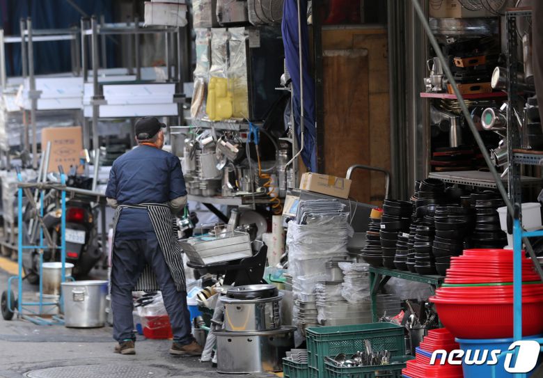 1인 자영업자 자료 사진./뉴스1 ⓒ News1