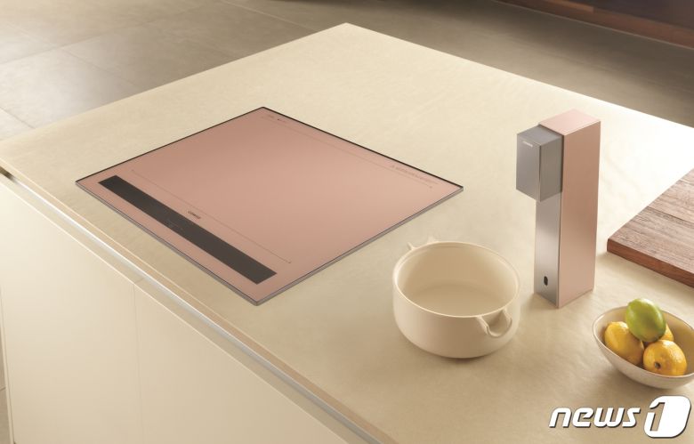 코웨이 '노블 인덕션 프리덤'(코웨이 제공)