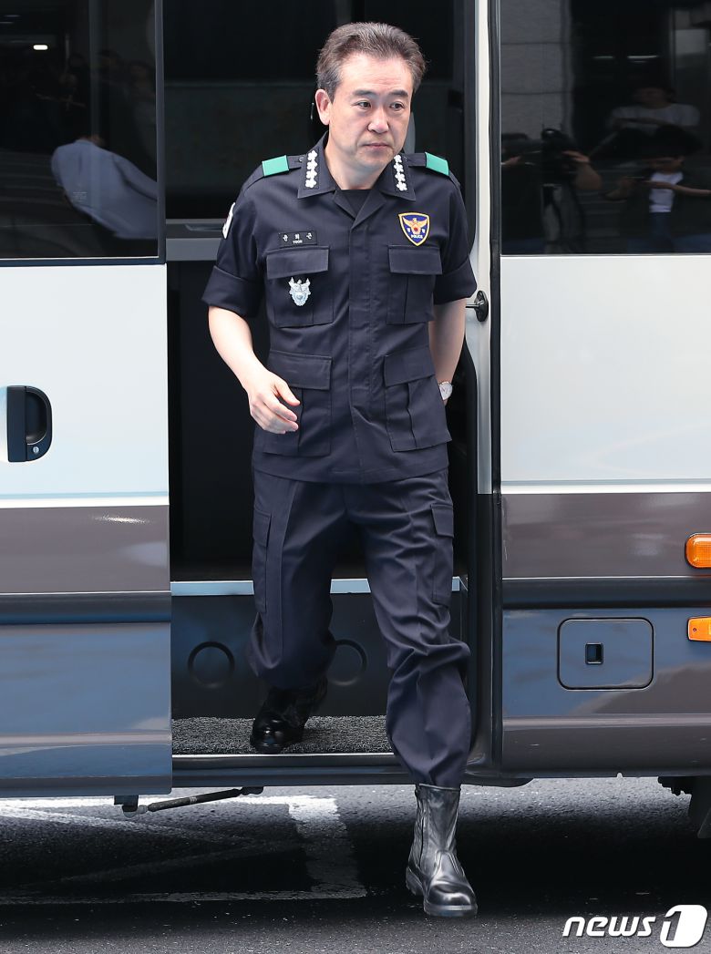 윤희근 경찰청장이 31일 오전 서울 중구 남대문경찰서로 경비대책회의 주재를 위해 도착하고 있다.  2023.5.31/뉴스1 ⓒ News1 박정호 기자