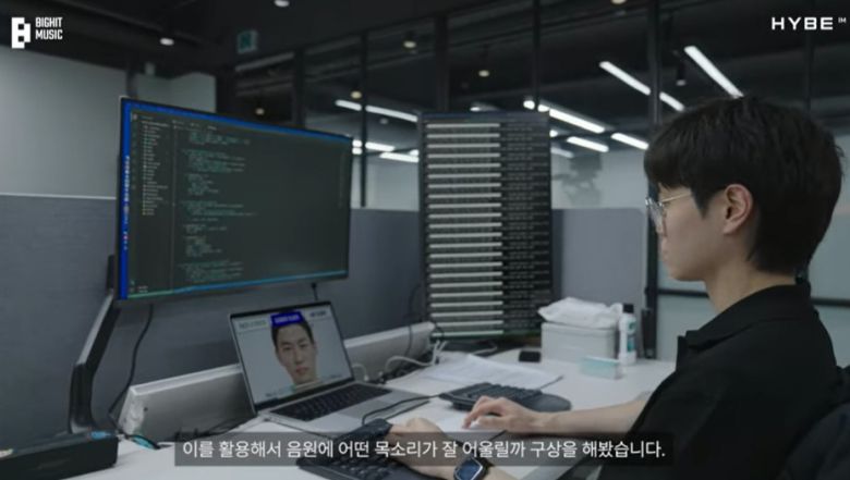 하이브IM '테크 비하인드 마스커레이드 파트1 보이스 테크' 영상 갈무리.