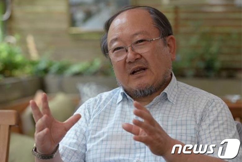 이래경 다른백년 명예 이사장. (더불어민주당 제공)/뉴스1