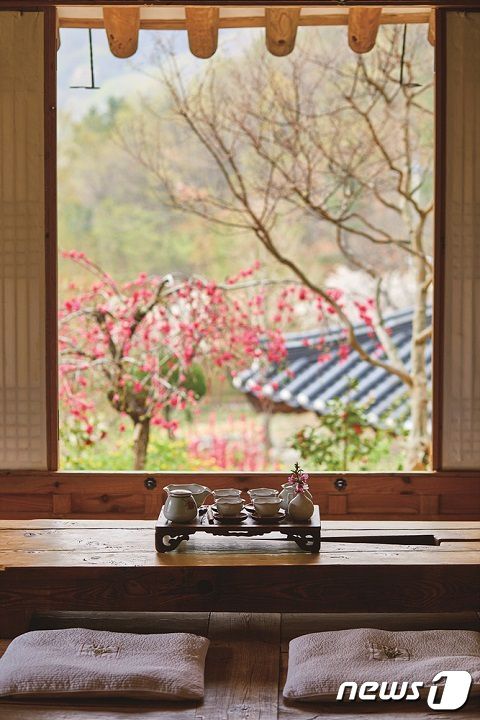 전통과 모던함을 넘나드는 완주 오성한옥마을(SR 제공).