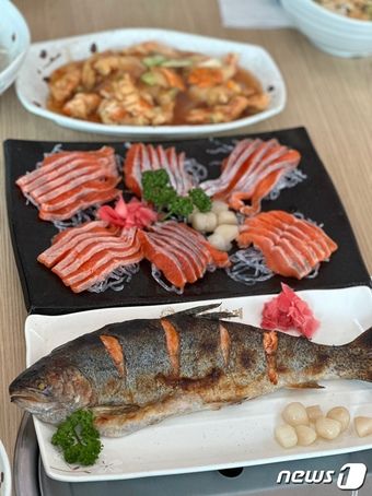 평창 송어 축제에서 맛볼 수 있는 먹거리ⓒ News1