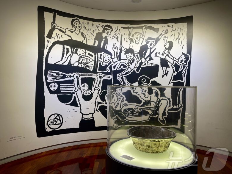 5·18민주광장에서 본 전일빌딩245(한국관광공사 제공)