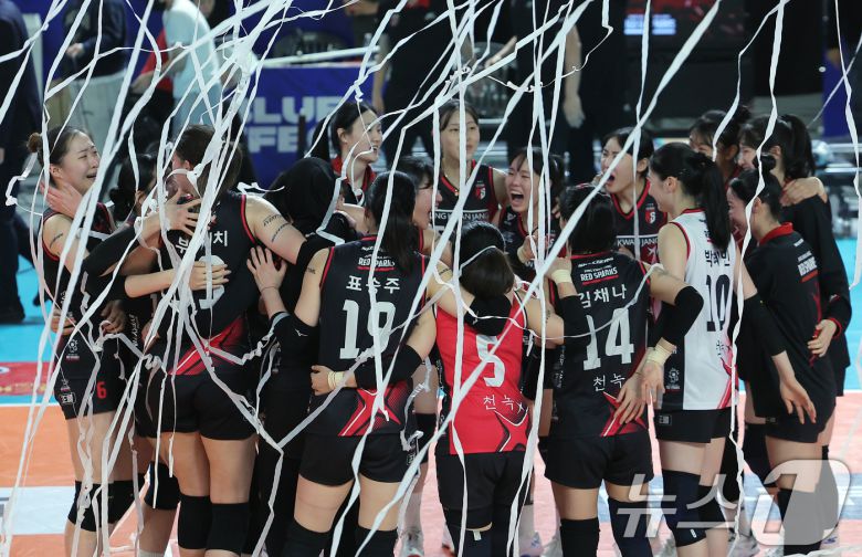 챔피언결정전 2연패 후 2연승을 기록, 최종전까지 끌고 간 정관장. /뉴스1 ⓒ News1 박정호 기자