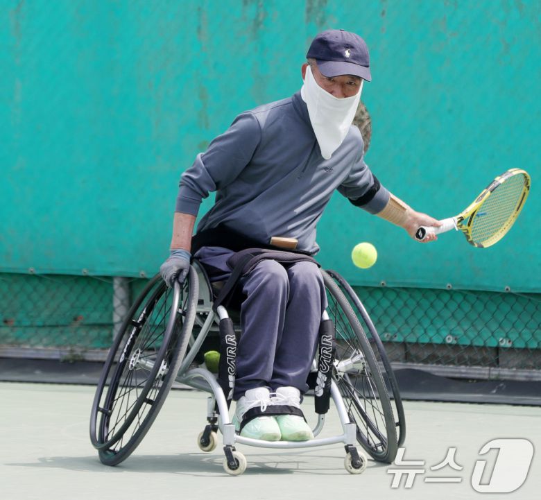 휠체어 테니스 박희국 선수 ⓒ News1 유경석 기자