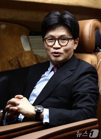 한동훈 국민의힘 대선 경선 후보가 30일 뉴스1과 인터뷰를 하고 있다. 2025.4.30/뉴스1 ⓒ News1 김민지 기자