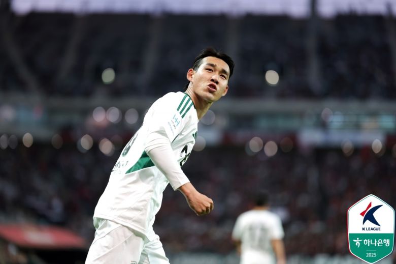 FC서울을 상대로 결승골을 넣은 전북 현대 송민규. (한국프로축구연맹 제공)