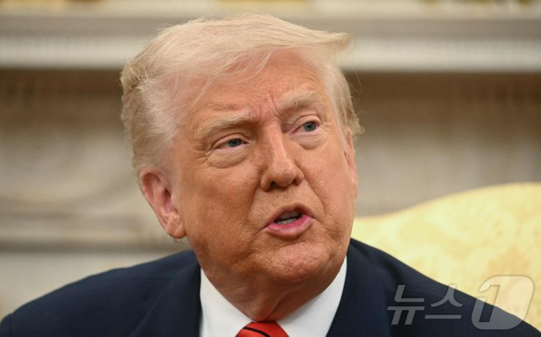 도널드 트럼프 미국 대통령이 6일(현지시간) 워싱턴 백악관에서 열린 마크 카니 캐나다 총리와 회담서 발언하고 있다. 2025.05.07 ⓒ AFP=뉴스1 ⓒ News1 우동명 기자