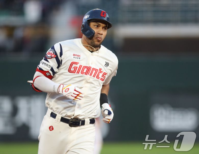 롯데 자이언츠 외국인 타자 빅터 레이예스. 2025.5.7/뉴스1 ⓒ News1 윤일지 기자