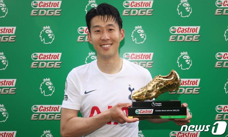 손흥민(토트넘)이 잉글랜드 프리미어리그(EPL) 최종전서 2골을 폭발하며 아시아 선수 최초로 득점왕에 오르는 위업을 달성했다.  (토트넘 구단 SNS)2022.5.23/뉴스1