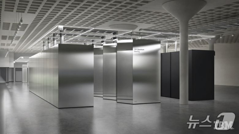 오류내성 양자컴퓨터 IBM 퀀텀 스탈링 랜더링 이미지(IBM 제공)