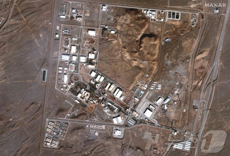 2025년 2월 12일 촬영된 이란 수도 테헤란 남쪽에 위치한 나탄즈 핵시설 위성 이미지. 이스라엘은 2025년 6월 13일 이란 공습을 단행했고 중부 나탄즈에 있는 주요 우라늄 농축시설에서 폭발음이 들렸다고 이란 국영텔레비전은 보도했다. ⓒ AFP=뉴스1 ⓒ News1 신기림 기자