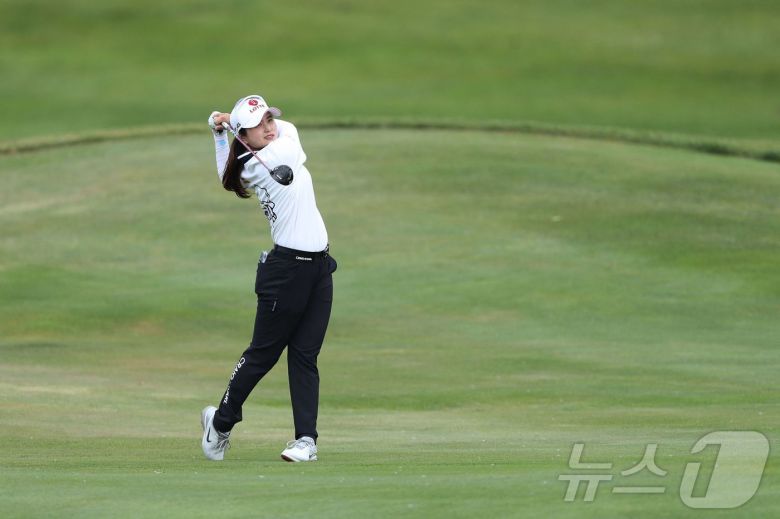 샷 날리는 최혜진. ⓒ AFP=뉴스1