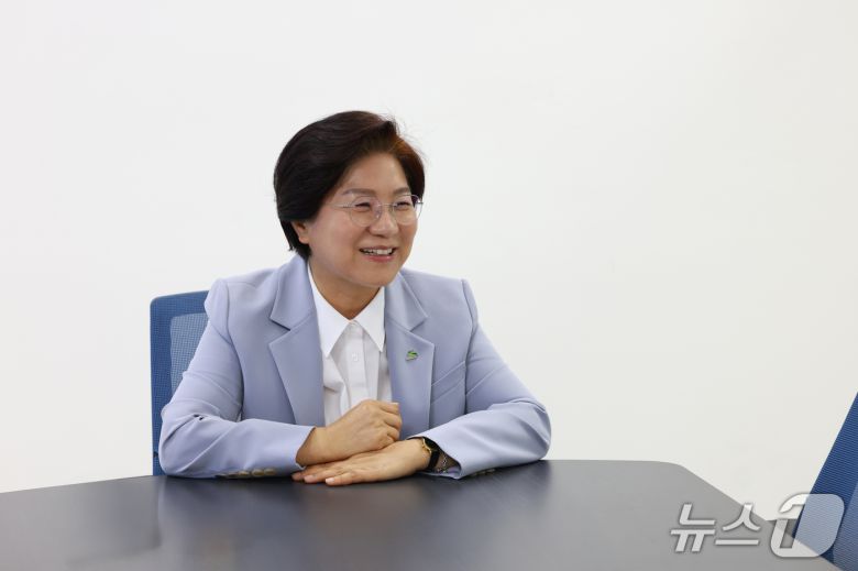김미경 은평구청장이 뉴스1과 인터뷰를 하고 있다.(은평구청 제공)