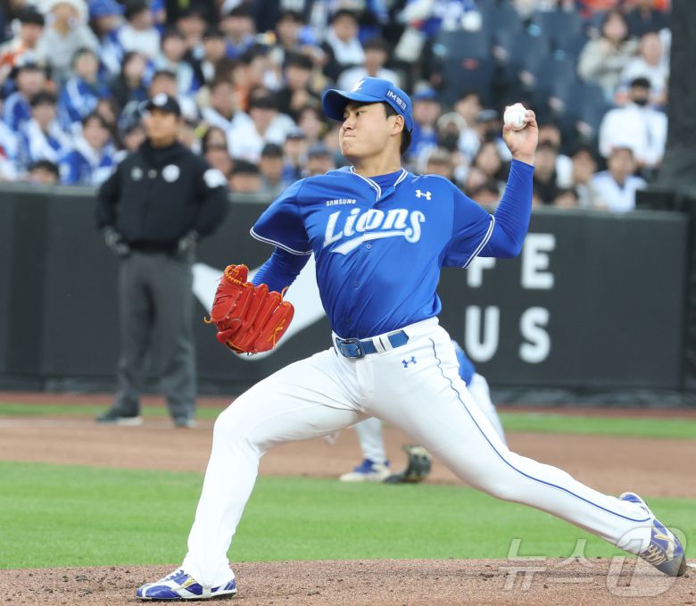 7일 대전 한화생명볼파크에서 열린 '2025 신한 SOL 뱅크 KBO리그' 프로야구 한화 이글스와 삼성라이온즈 경기에서 삼성 선발 이승현이 투구하고 있다. 2025.5.7/뉴스1 ⓒ News1 김기남 기자