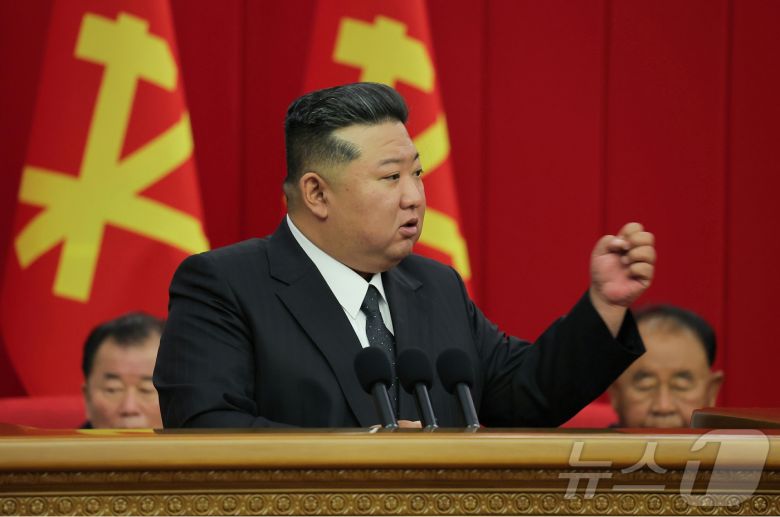 (평양 노동신문=뉴스1) = 김정은 북한 노동당 총비서. [국내에서만 사용가능. 재배포 금지. DB 금지. For Use Only in the Republic of Korea. Redistribution Prohibited] rodongphoto@news1.kr