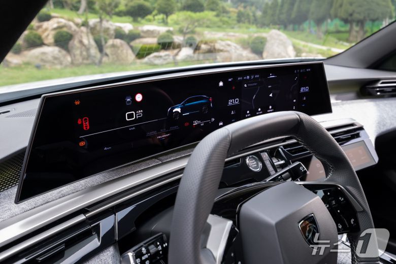 푸조 올 뉴 3008 스마트 하이브리드