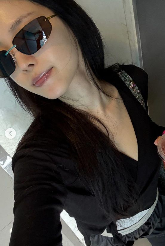 손나은/인스타그램 캡처