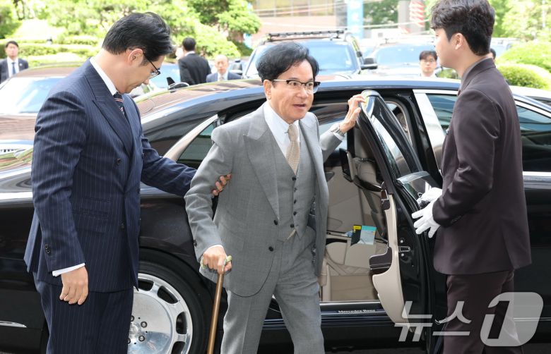 이재현 CJ그룹 회장이 28일 오후 서울 한 호텔에서 열린 빈 자이드 알 나하얀 아랍에미리트(UAE) 대통령과의 간담회에 참석하고 있다. (공동취재) 2024.5.28/뉴스1 ⓒ News1 김민지 기자