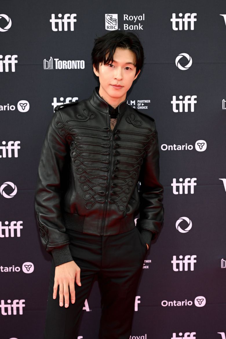 '굿뉴스' 토론토 국제영화제에 참석한 홍경 /넷플릭스 제공