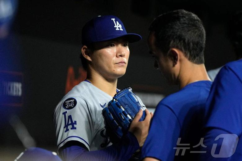 야마모토 요시노부(LA 다저스). ⓒ AFP=뉴스1