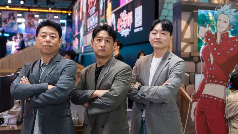 '일곱 개의 대죄:오리진' 개발진. 왼쪽부터 박동훈 넷마블에프엔씨 아트디렉터(AD), 구도형 넷마블에프엔씨 PD, 강동기 넷마블 사업본부장.(넷마블 제공. 재판매 및 DB금지)2025.9.25/뉴스1