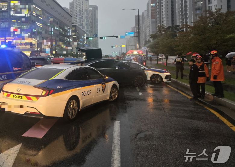 사건 현장(경기도소방재난본부 제공. 재판매 및 DB 금지)/뉴스1