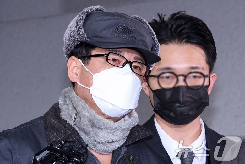 노상원 전 정보사령관(왼쪽). 2024.12.24/뉴스1 ⓒ News1 박지혜 기자