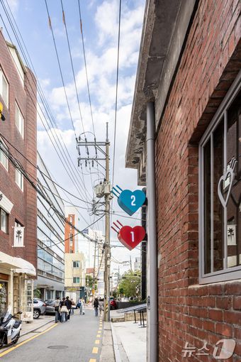 휴먼메이드 블루보틀(서울관광재단 제공)