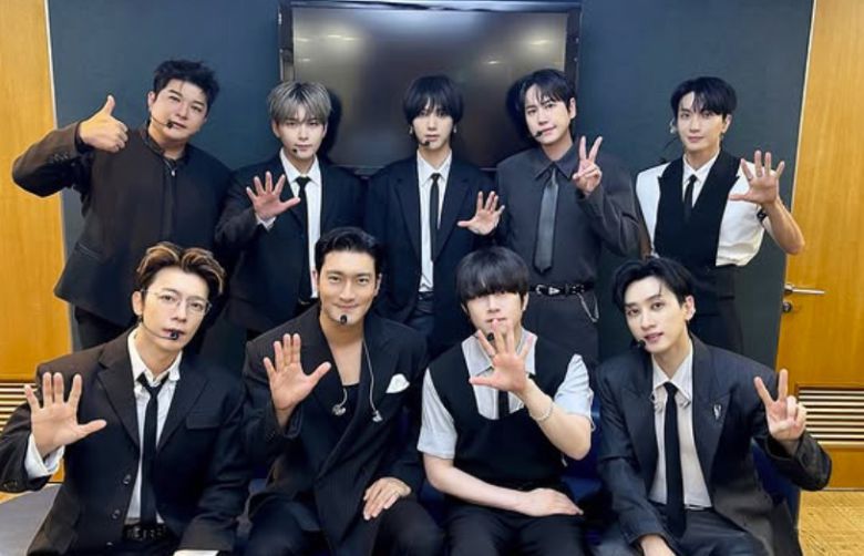 20주년을 맞이한 슈퍼주니어 / 인스타그램 캡처